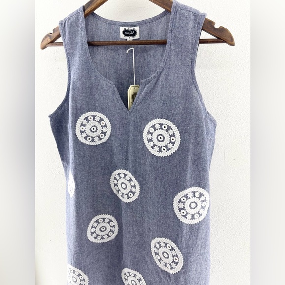 NWT Mud Pie Gigi Embroidered Chambray Tunic Ladies Medium - Picture 8 of 8
